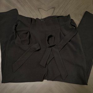 Black Dress Pants with Paperbag style Waist. Size XL.
